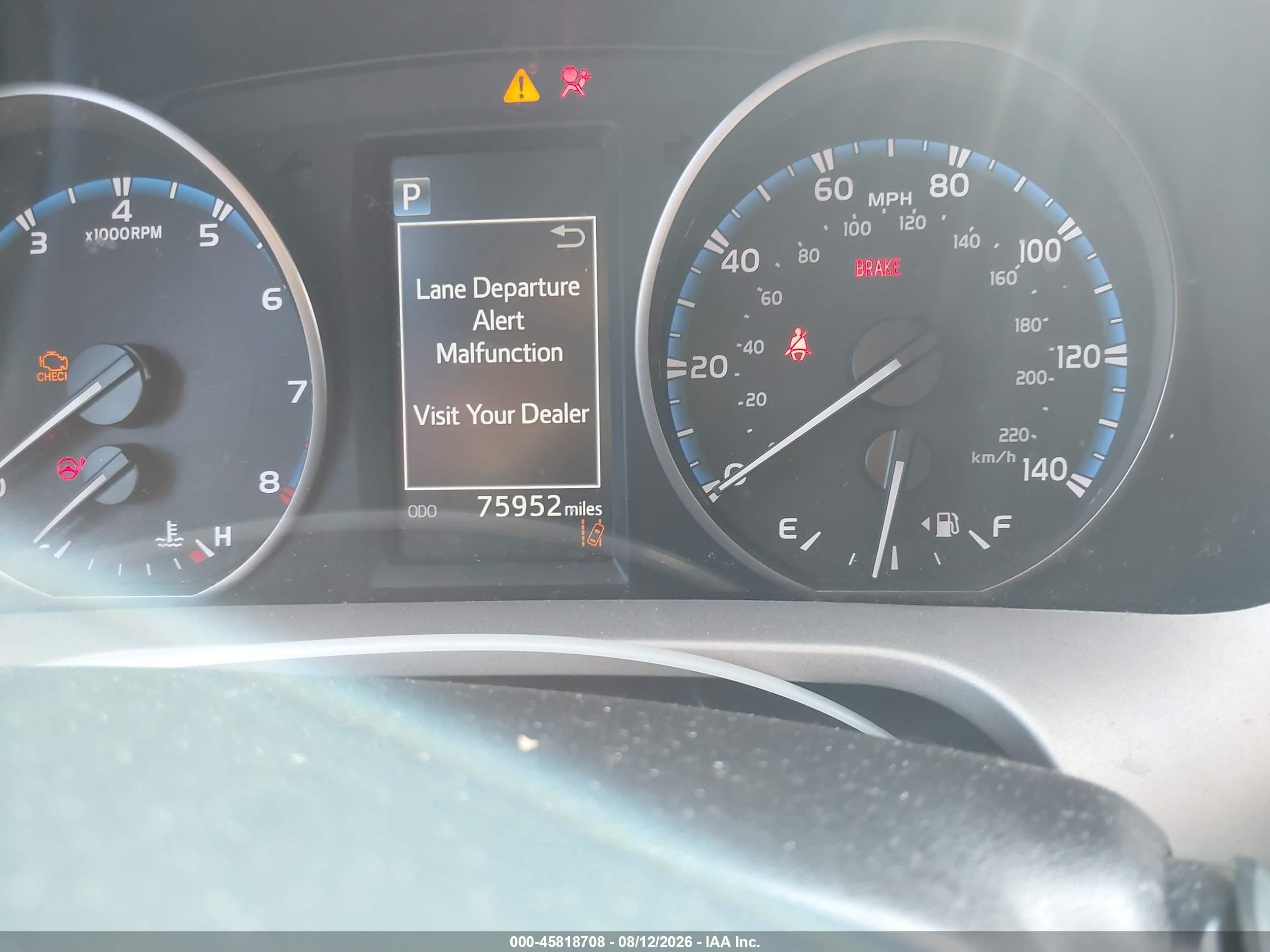 2017 Toyota Rav4 Le Purple vin: 2T3BFREV0HW620256