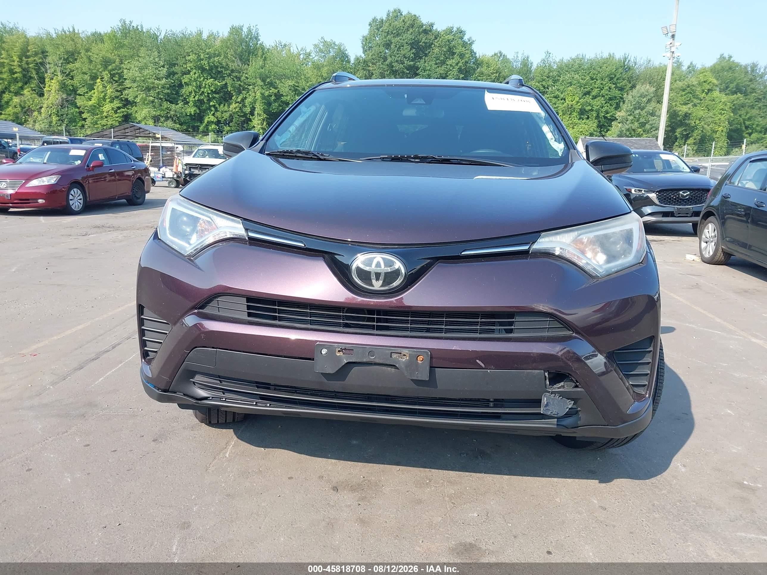 2017 Toyota Rav4 Le Purple vin: 2T3BFREV0HW620256