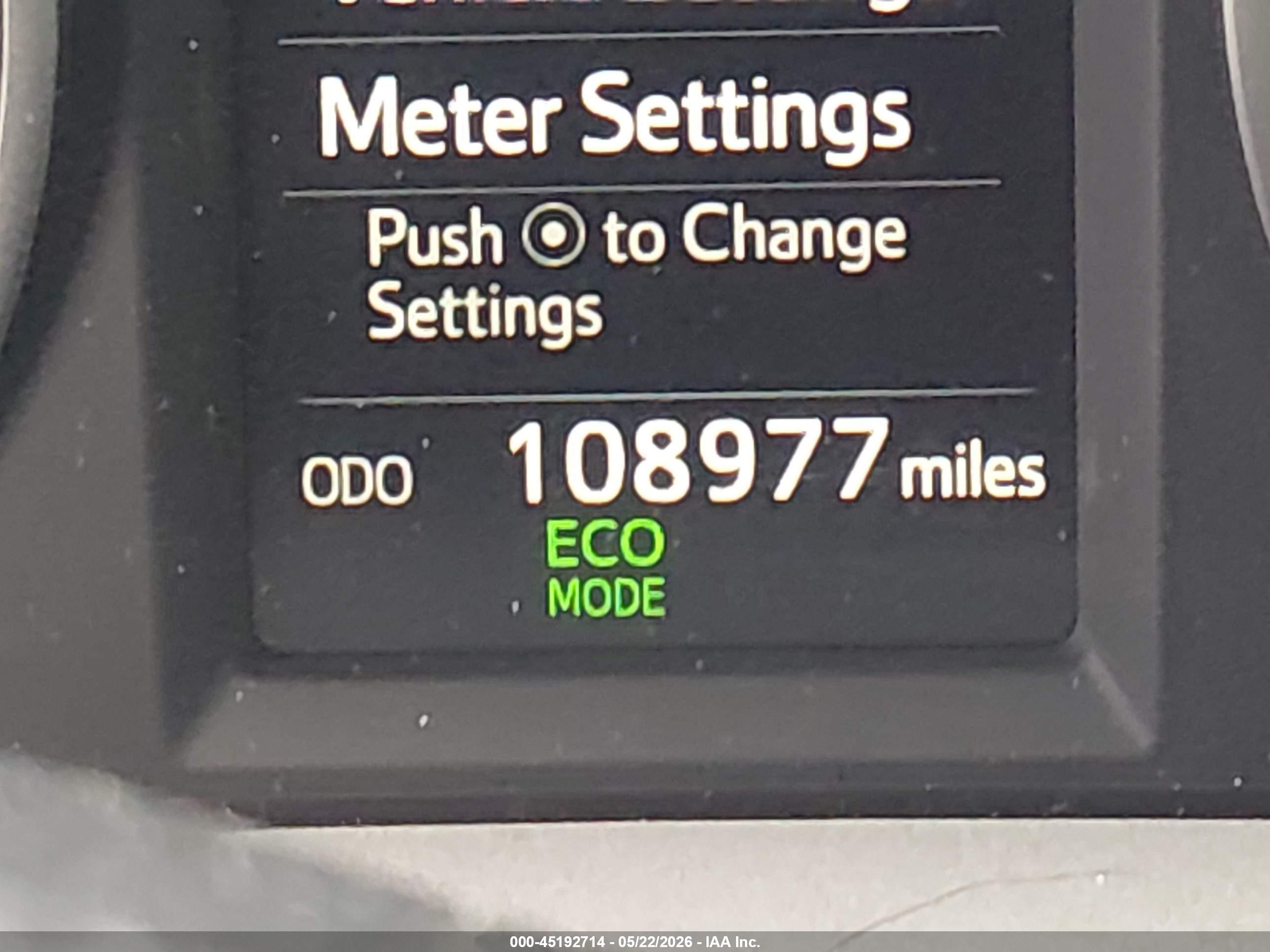 2018 Toyota Rav4 Le Gray vin: 2T3BFREV0JW733839