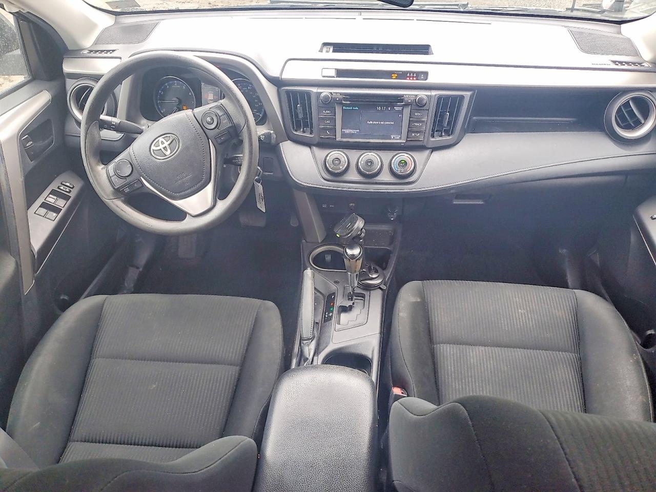 2018 Toyota Rav4 Le Черный vin: 2T3BFREV0JW803467