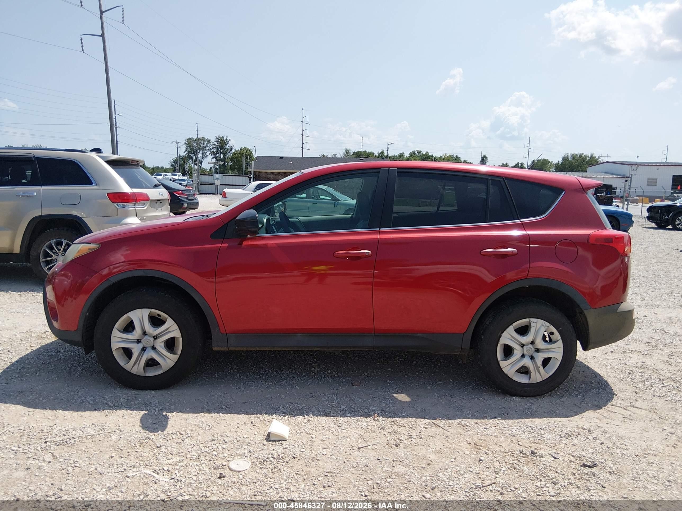 2013 Toyota Rav4 Le Red vin: 2T3BFREV1DW021814