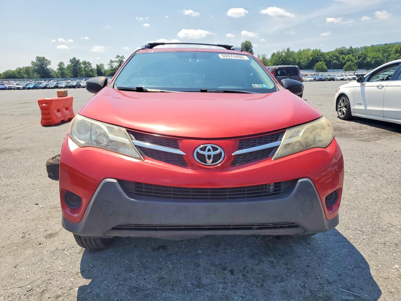 2013 Toyota Rav4 Le Red vin: 2T3BFREV1DW033204