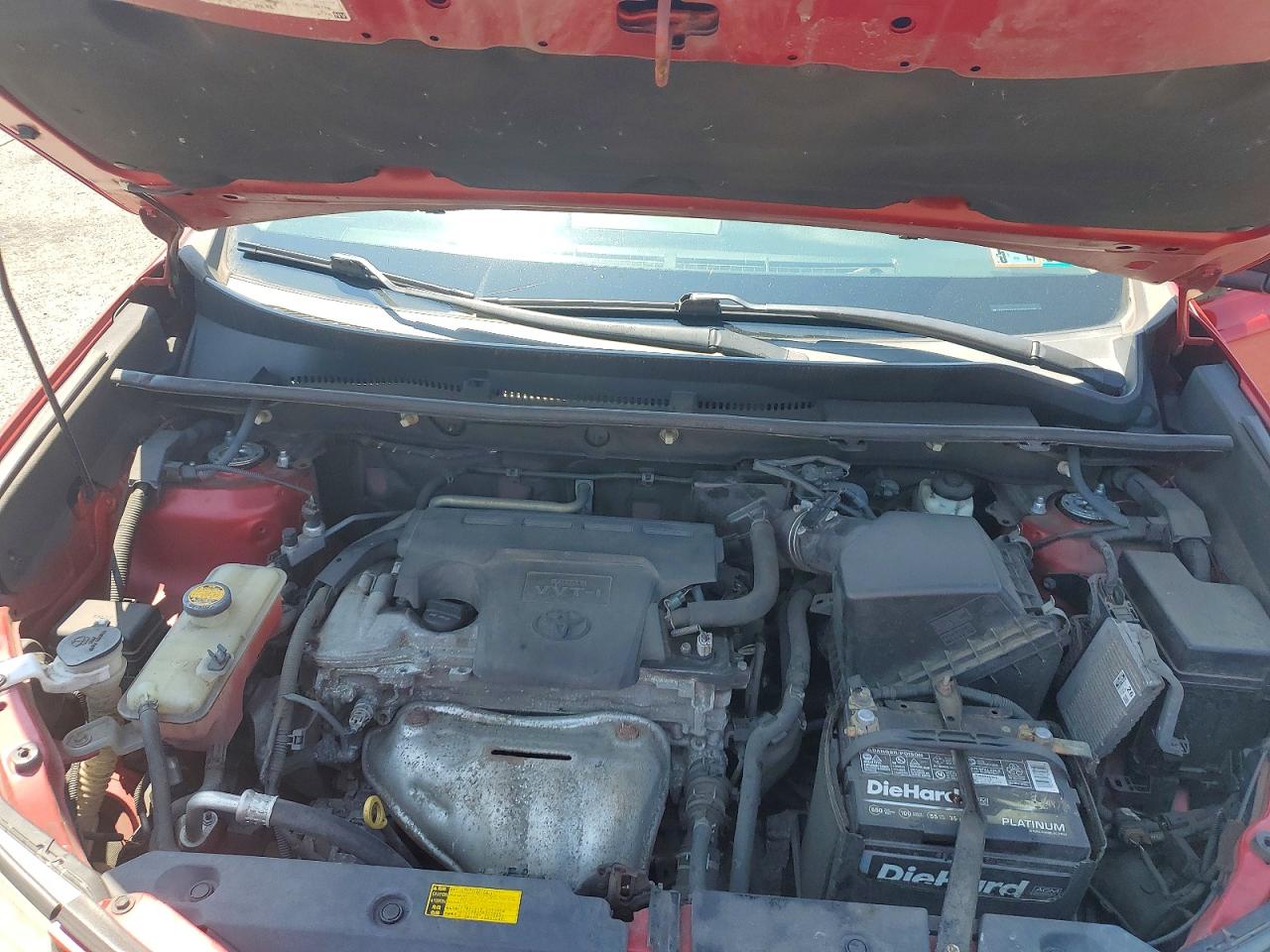 2013 Toyota Rav4 Le Red vin: 2T3BFREV1DW033204