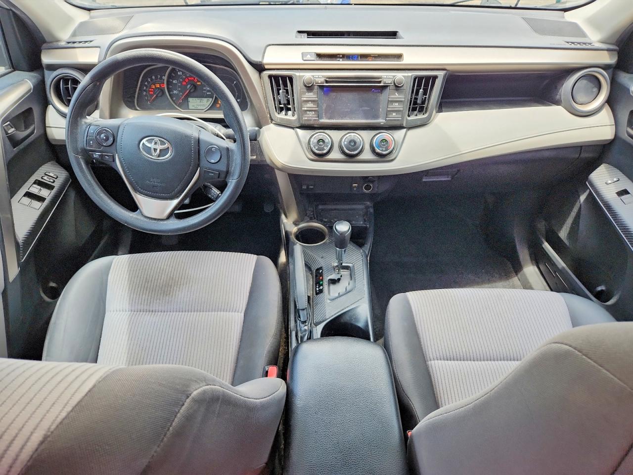 2013 Toyota Rav4 Le Silver vin: 2T3BFREV1DW035261