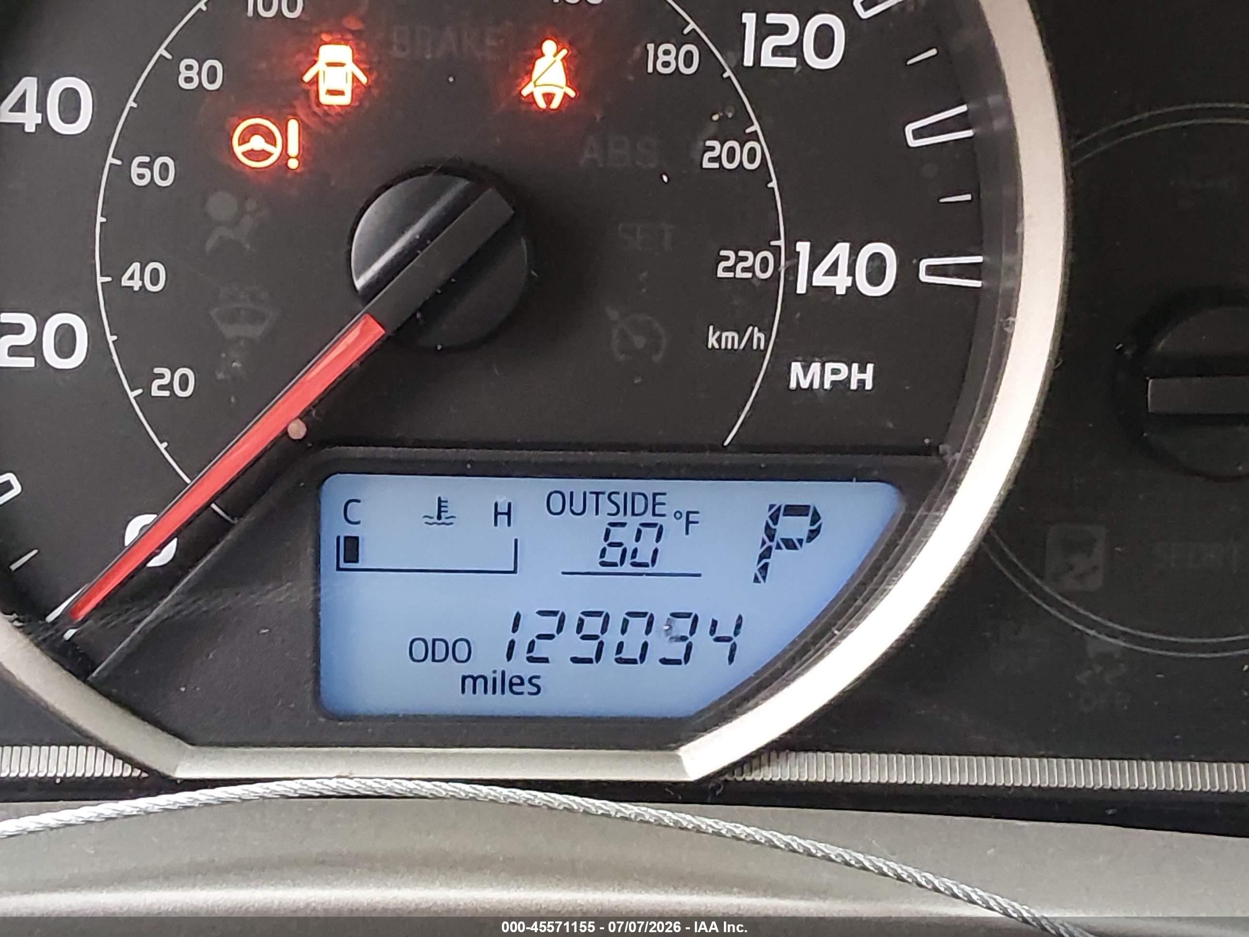 2013 Toyota Rav4 Le White vin: 2T3BFREV1DW084539