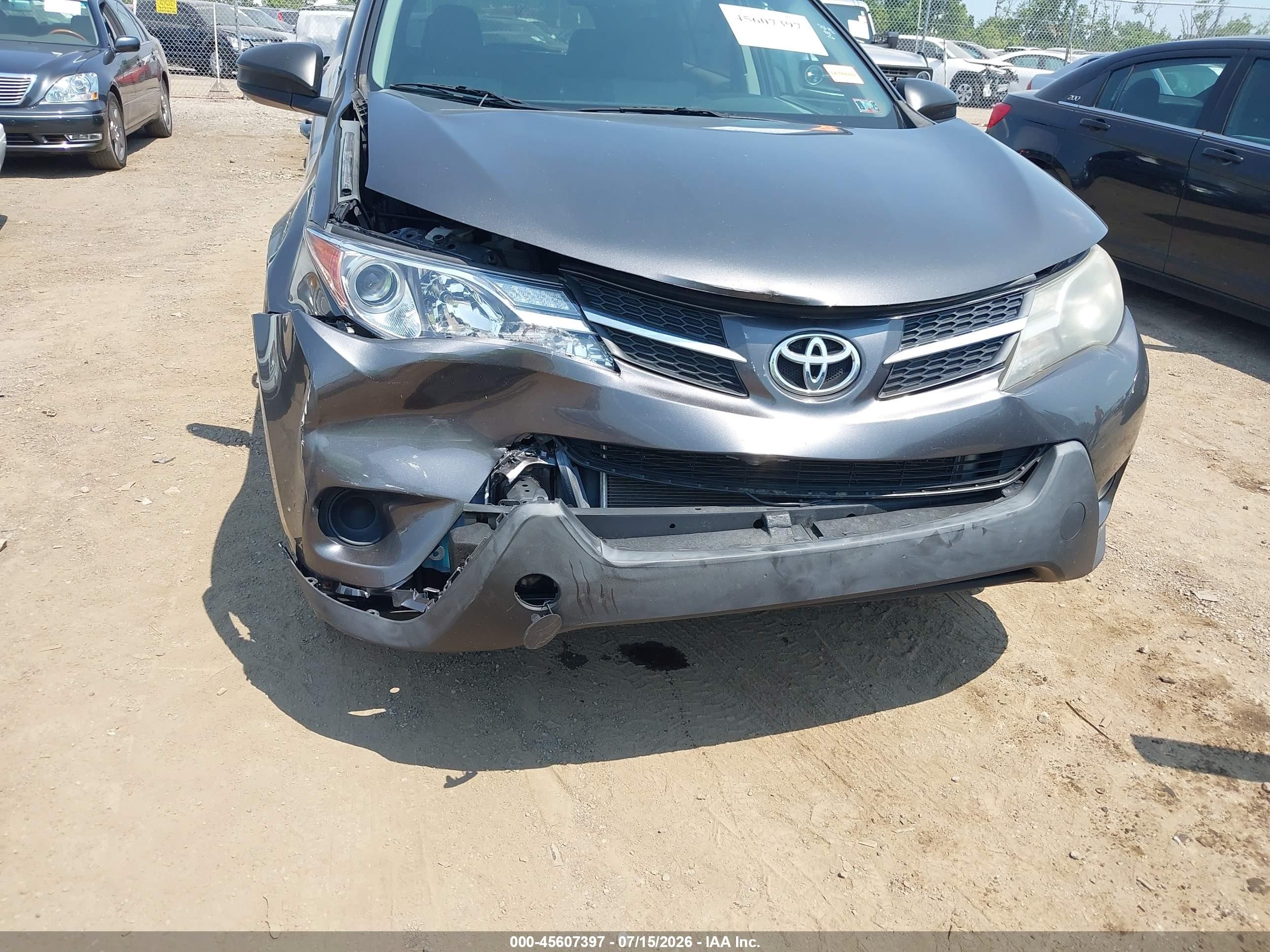 2013 Toyota Rav4 Le Серый vin: 2T3BFREV1DW095301