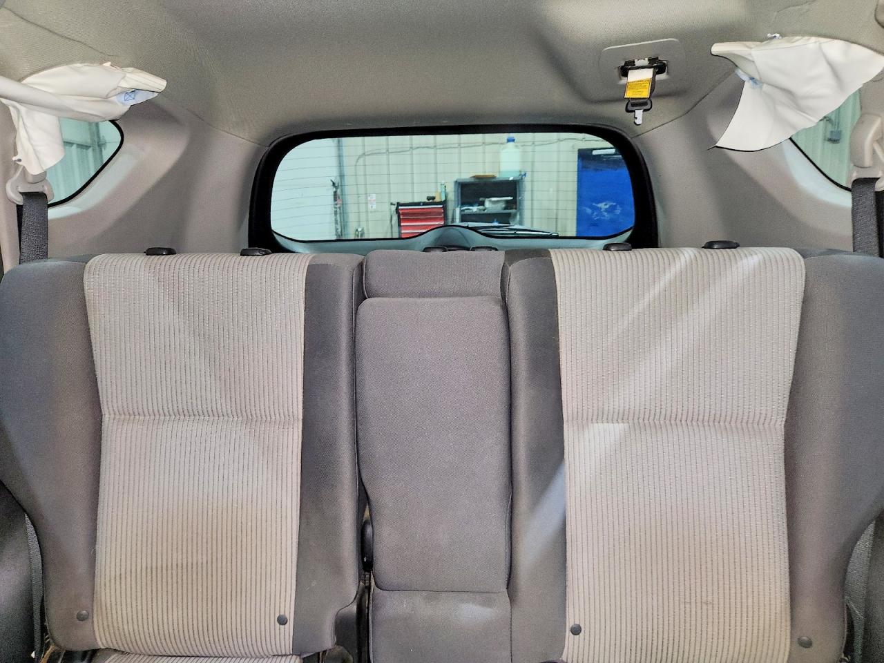 2014 Toyota Rav4 Le Blue vin: 2T3BFREV1EW210657