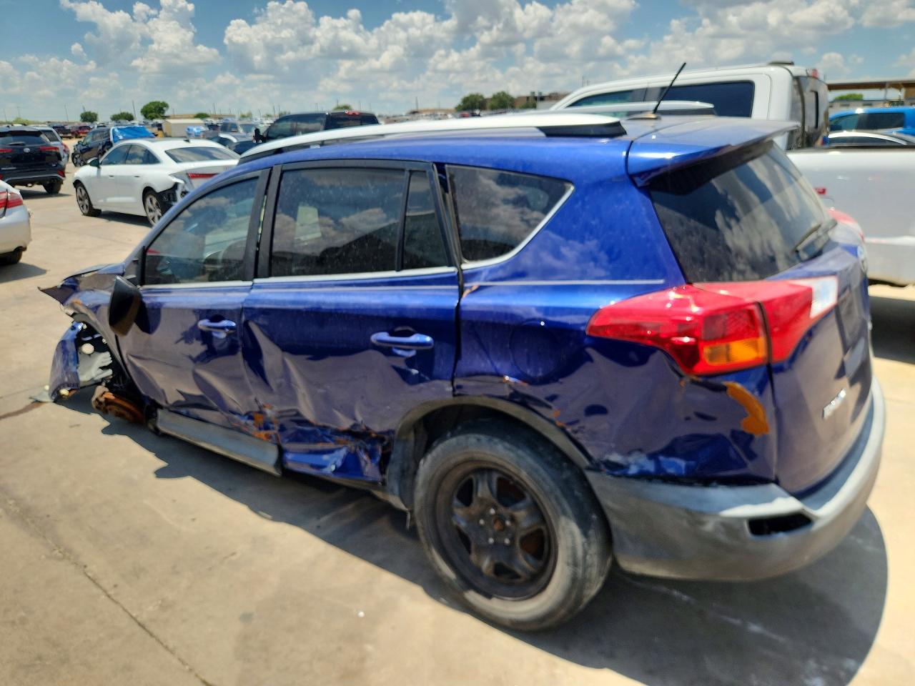 2014 Toyota Rav4 Le Blue vin: 2T3BFREV1EW211226