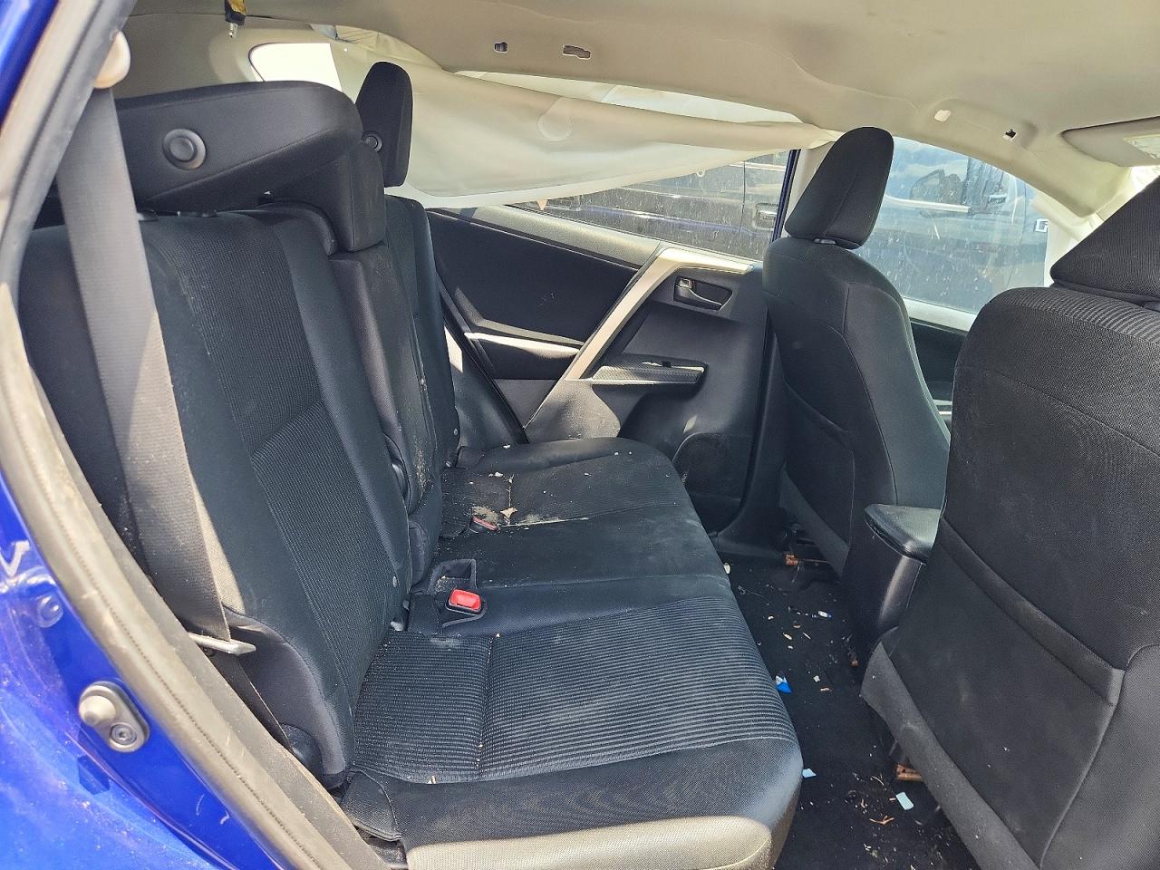 2014 Toyota Rav4 Le Blue vin: 2T3BFREV1EW211226