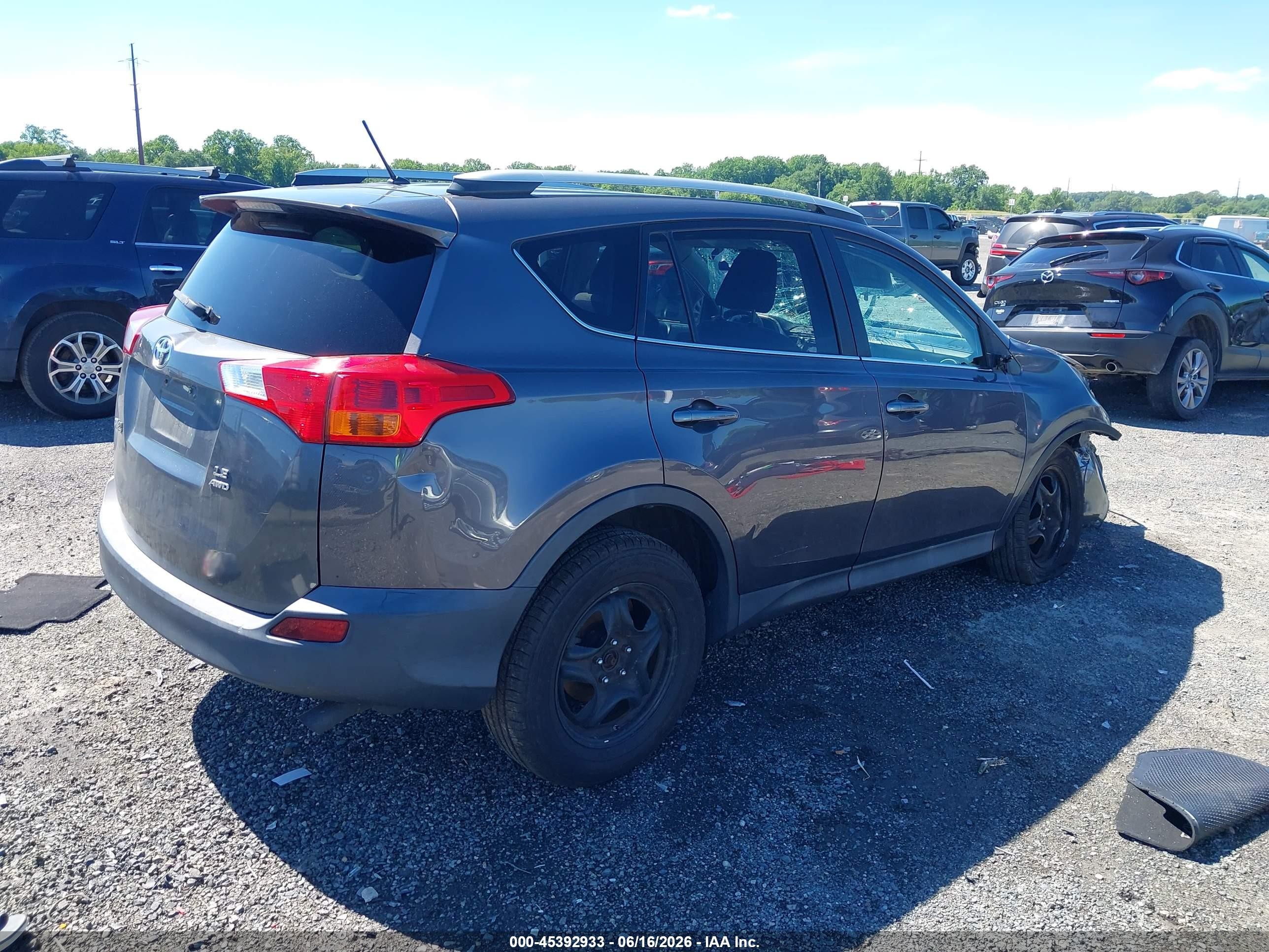 2015 Toyota Rav4 Le Черный vin: 2T3BFREV1FW327432