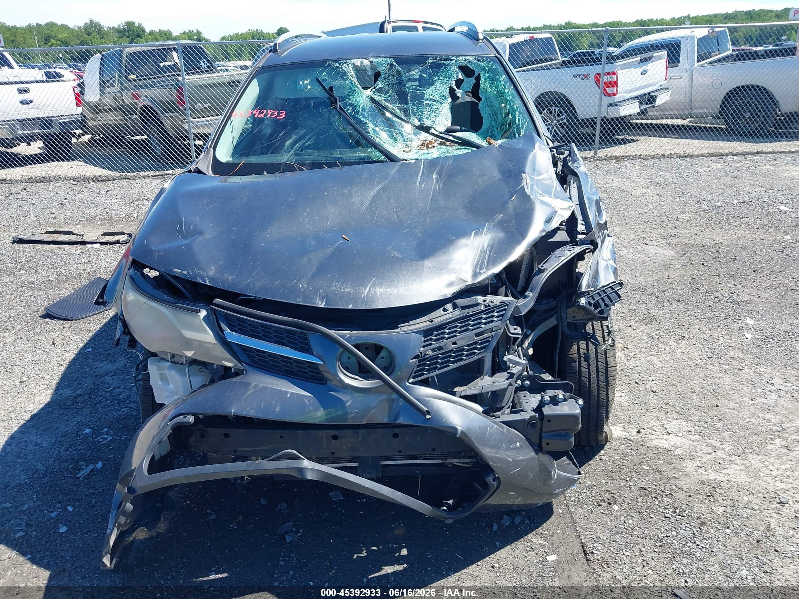 2015 Toyota Rav4 Le Черный vin: 2T3BFREV1FW327432