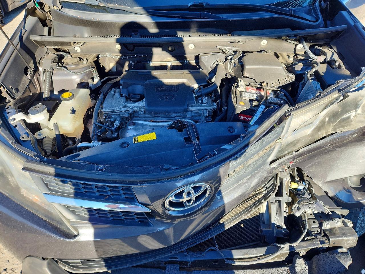 2015 Toyota Rav4 Le Gray vin: 2T3BFREV1FW340312