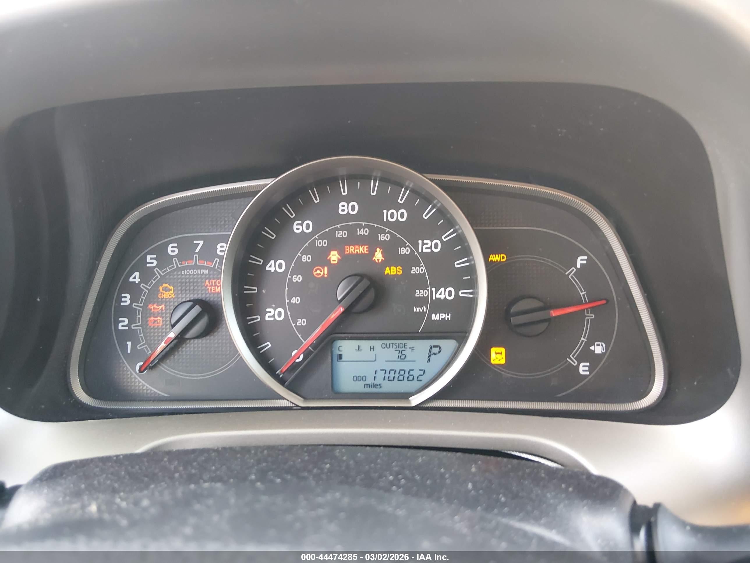 2015 Toyota Rav4 Le Gray vin: 2T3BFREV1FW386285