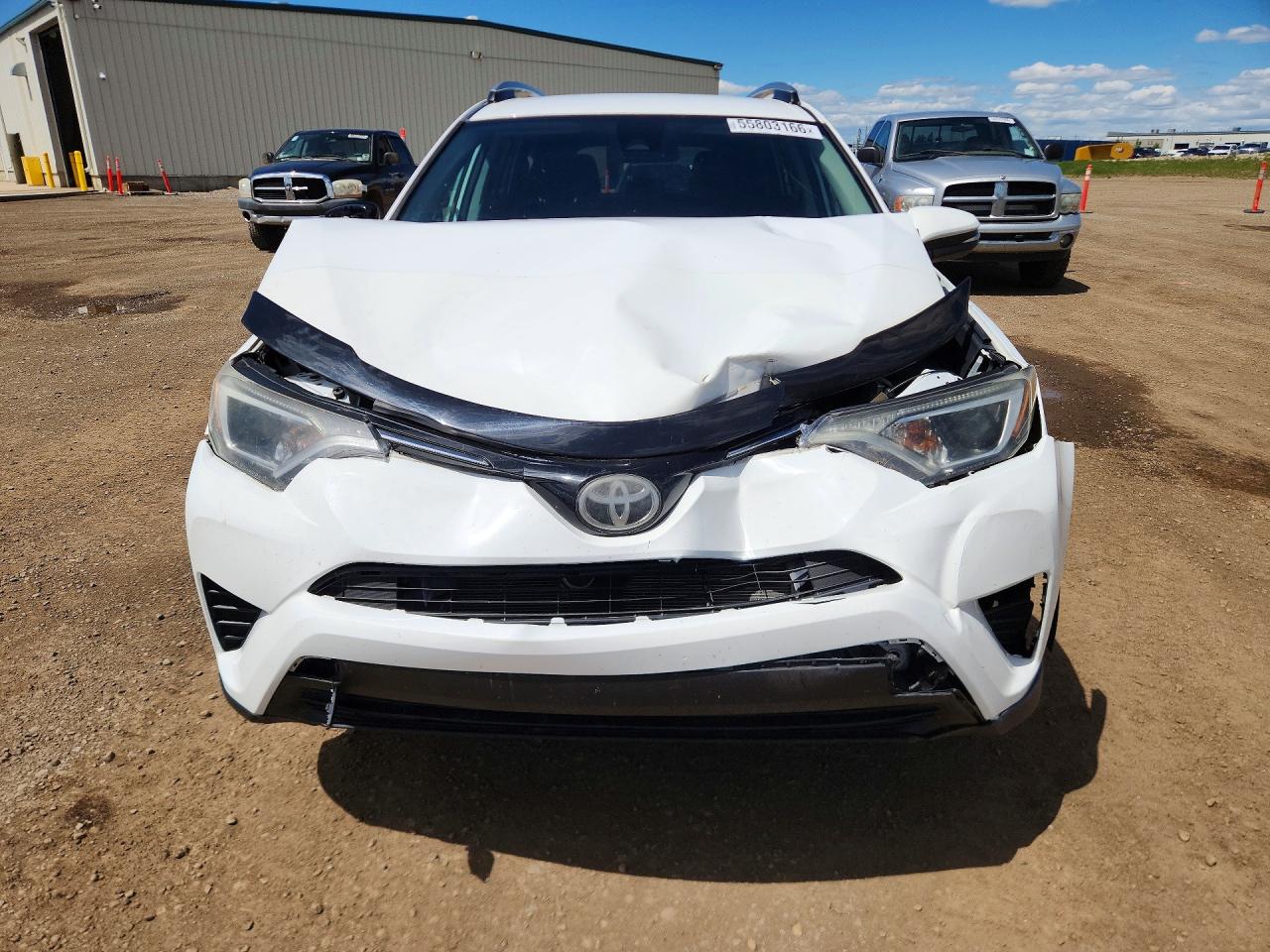 2017 Toyota Rav4 Le Белый vin: 2T3BFREV1HW567499