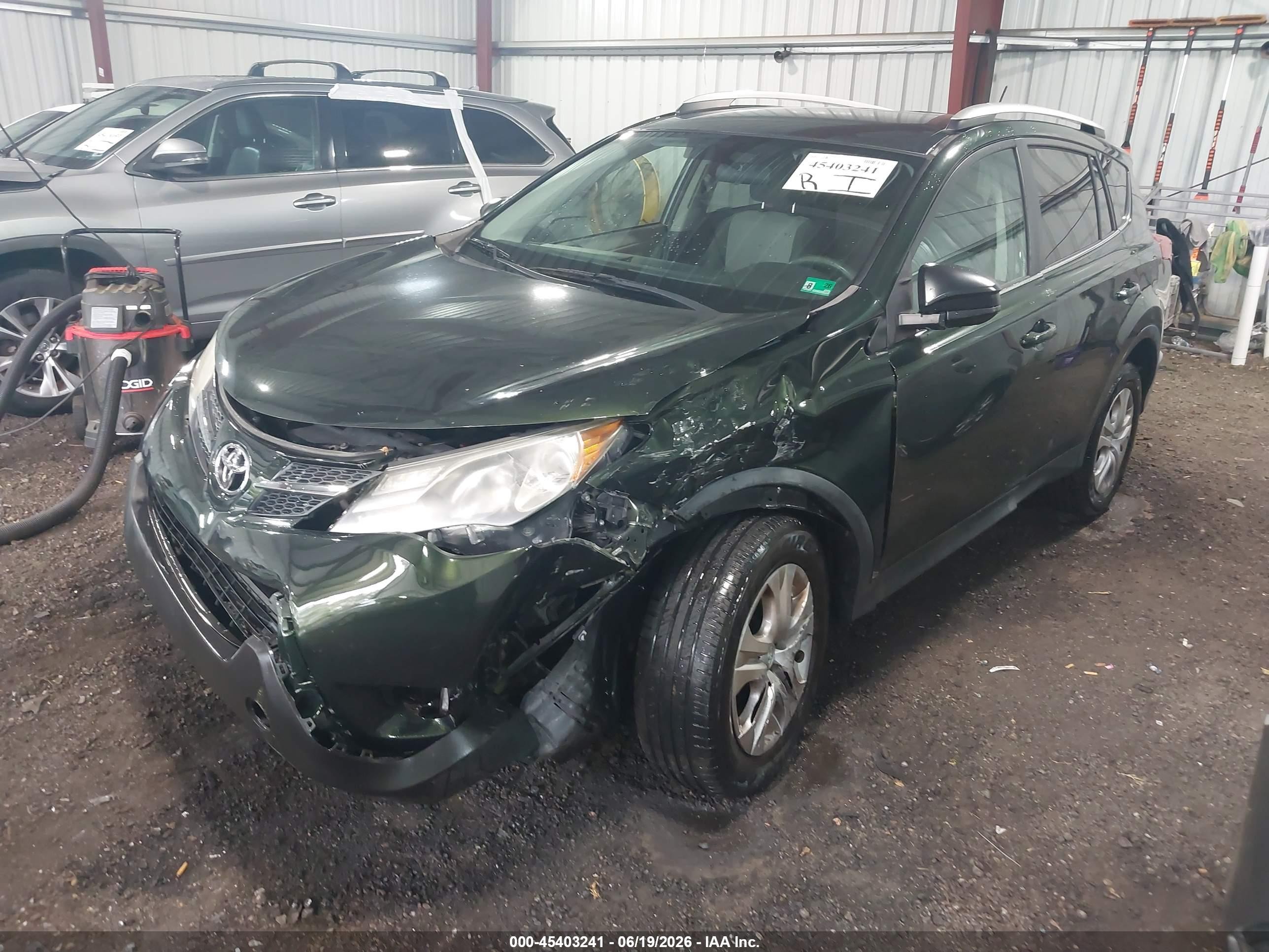 2013 Toyota Rav4 Le Green vin: 2T3BFREV2DW016802