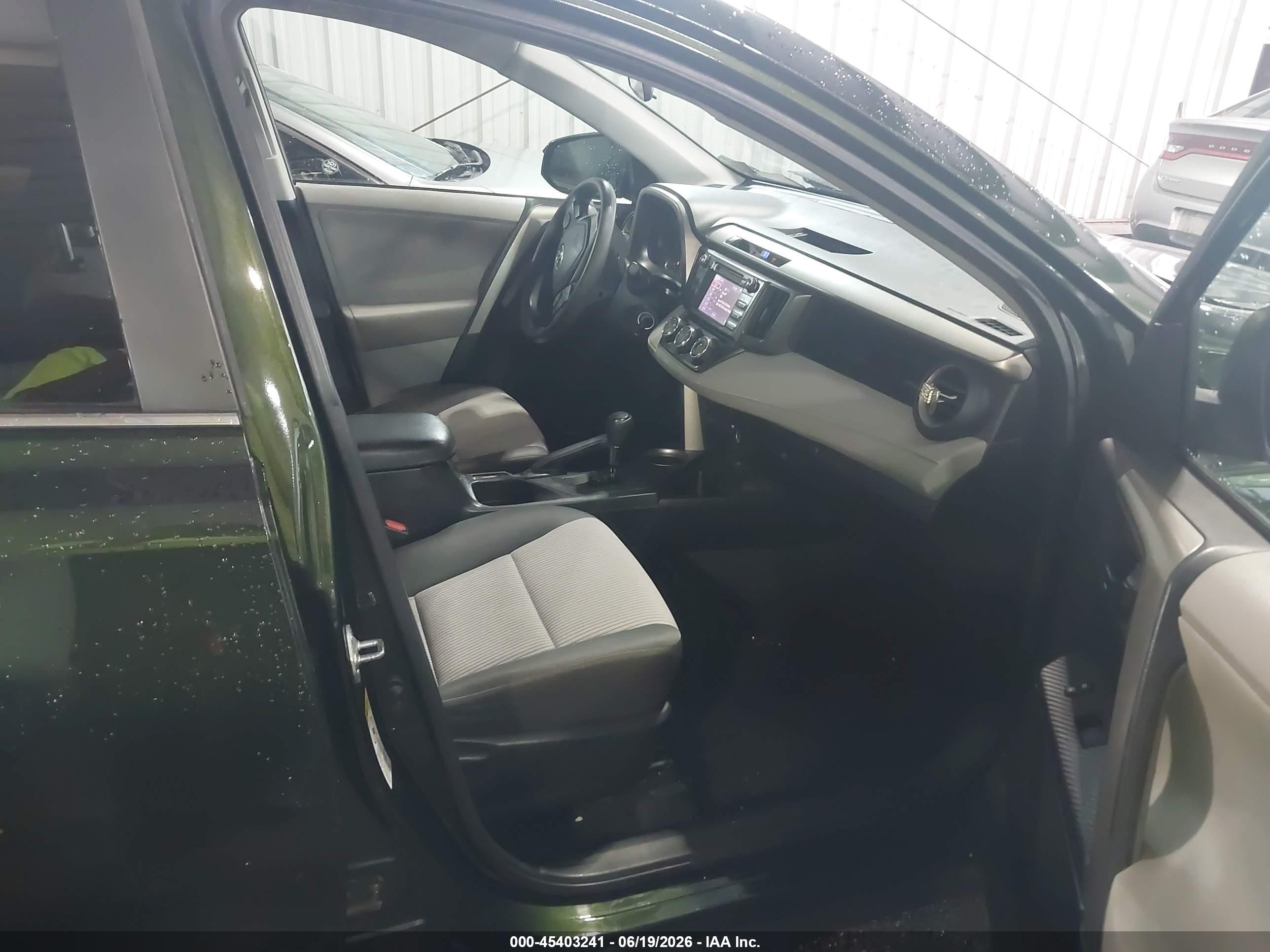 2013 Toyota Rav4 Le Green vin: 2T3BFREV2DW016802