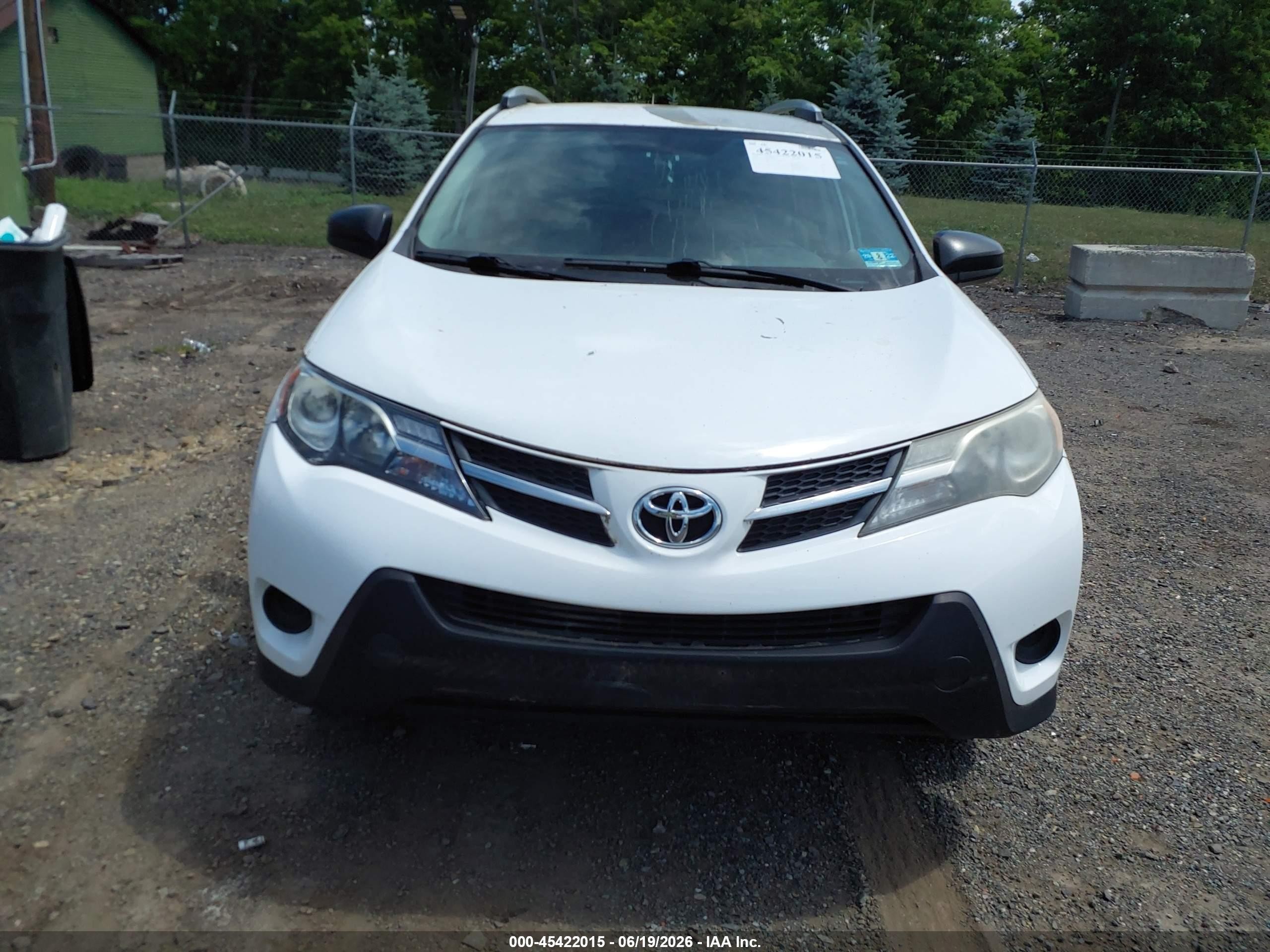 2013 Toyota Rav4 Le White vin: 2T3BFREV2DW020235