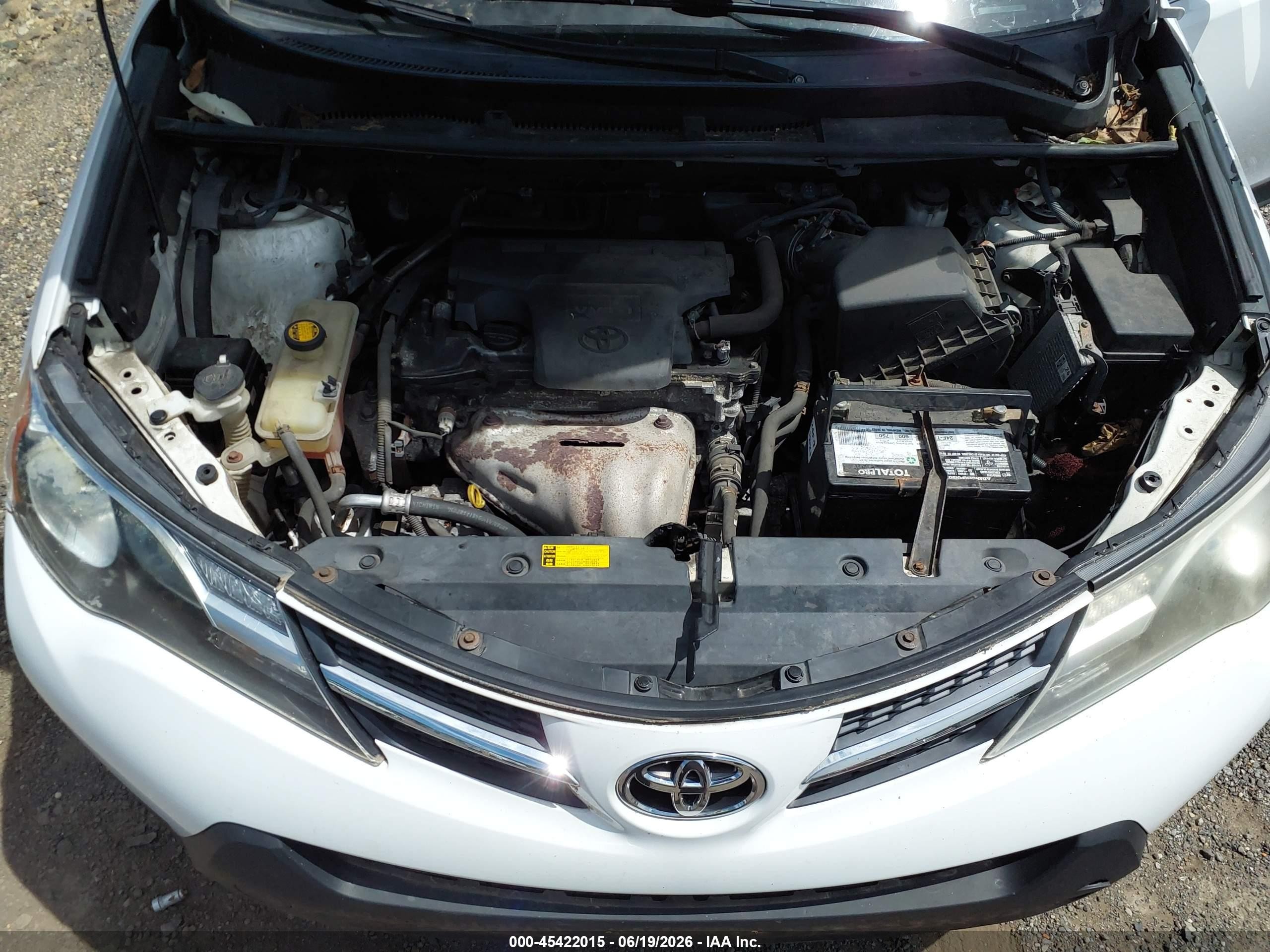 2013 Toyota Rav4 Le White vin: 2T3BFREV2DW020235