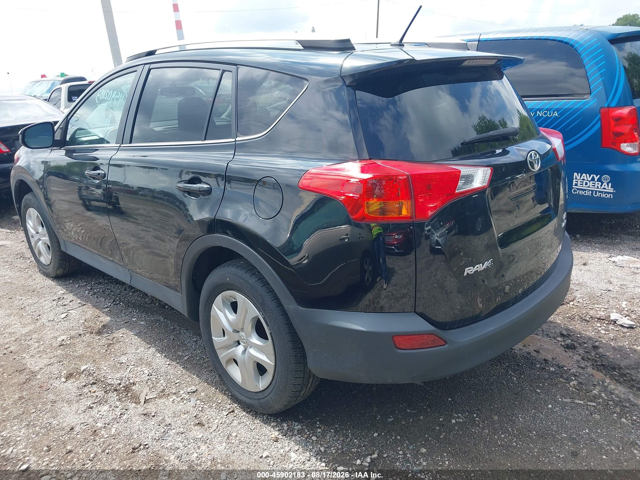 2013 Toyota Rav4 Le Black vin: 2T3BFREV2DW035138