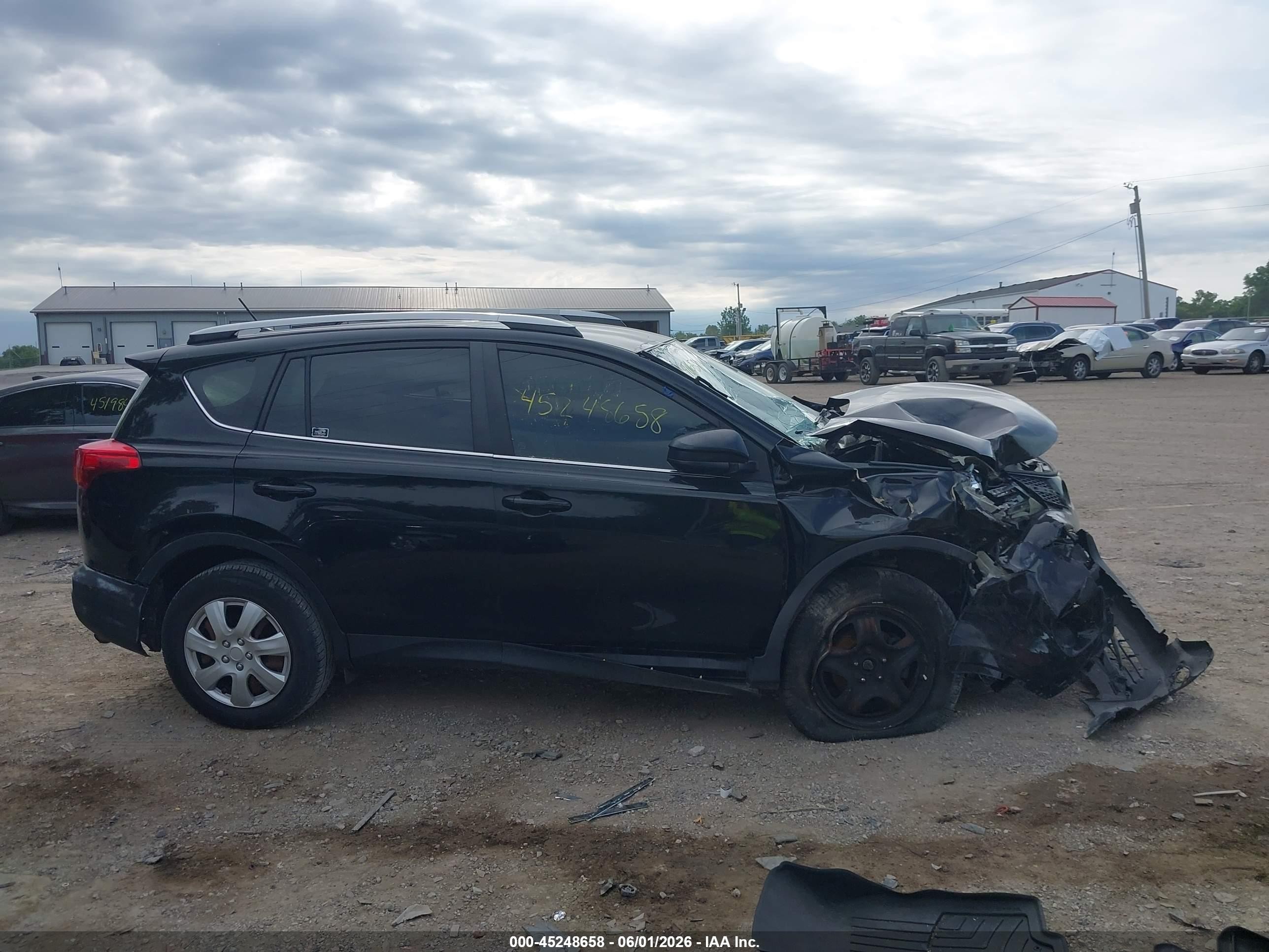 2013 Toyota Rav4 Le Black vin: 2T3BFREV2DW046740