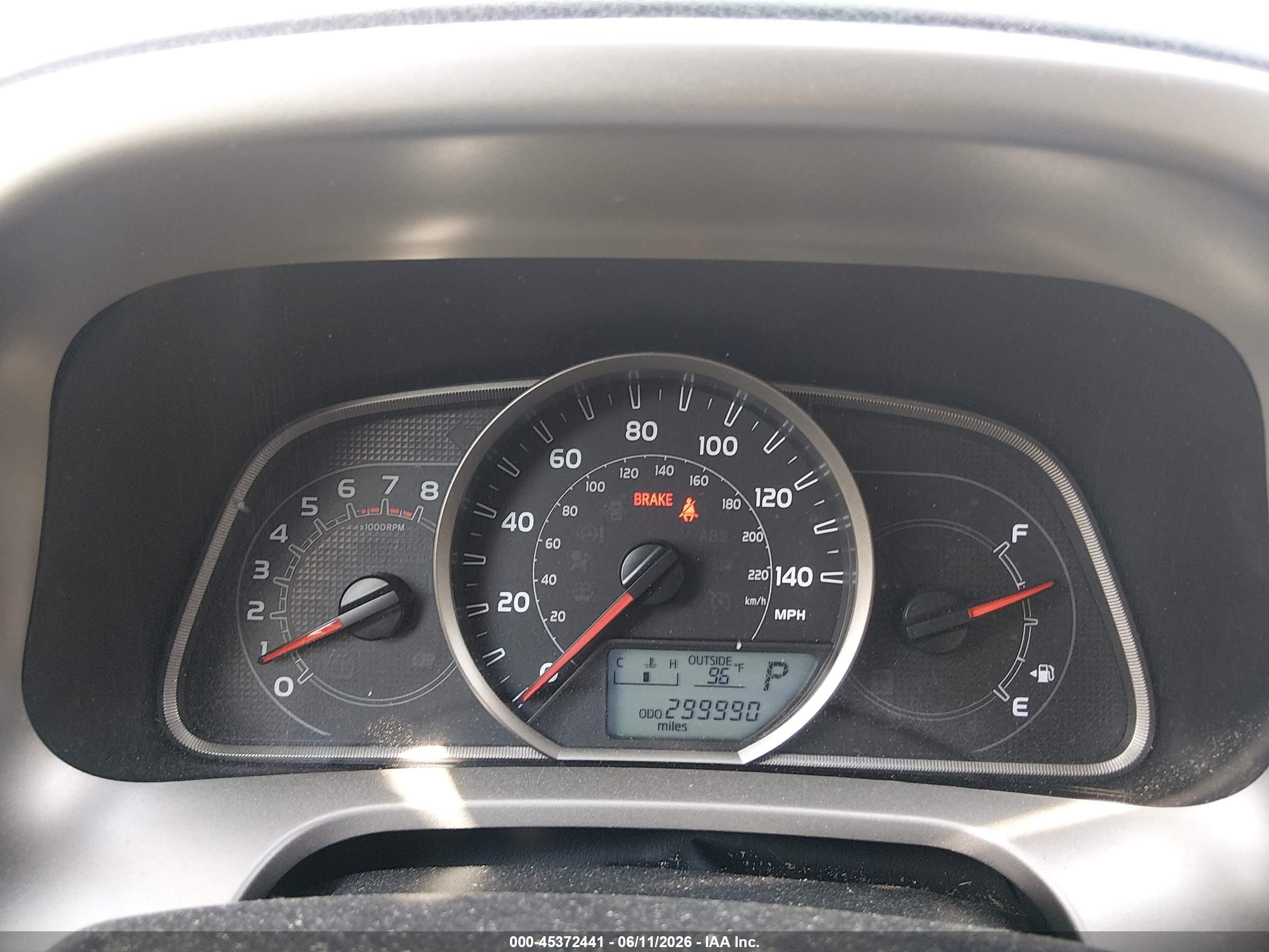 2013 Toyota Rav4 Le Коричневый vin: 2T3BFREV2DW061402