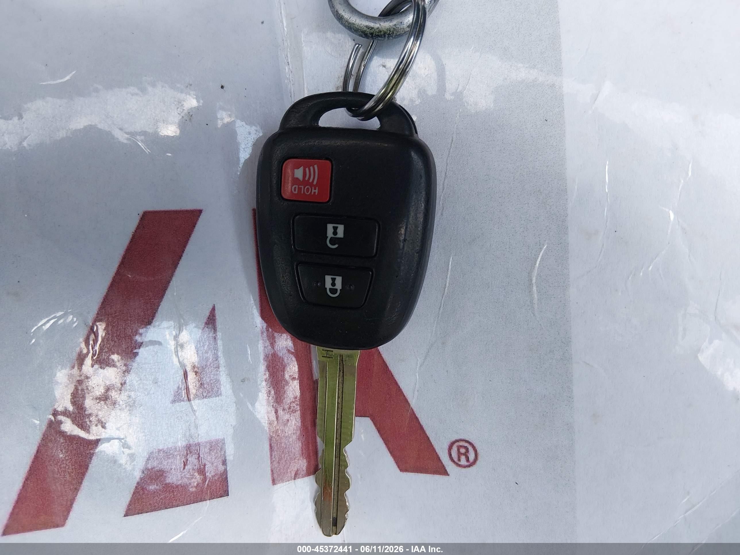 2013 Toyota Rav4 Le Коричневый vin: 2T3BFREV2DW061402