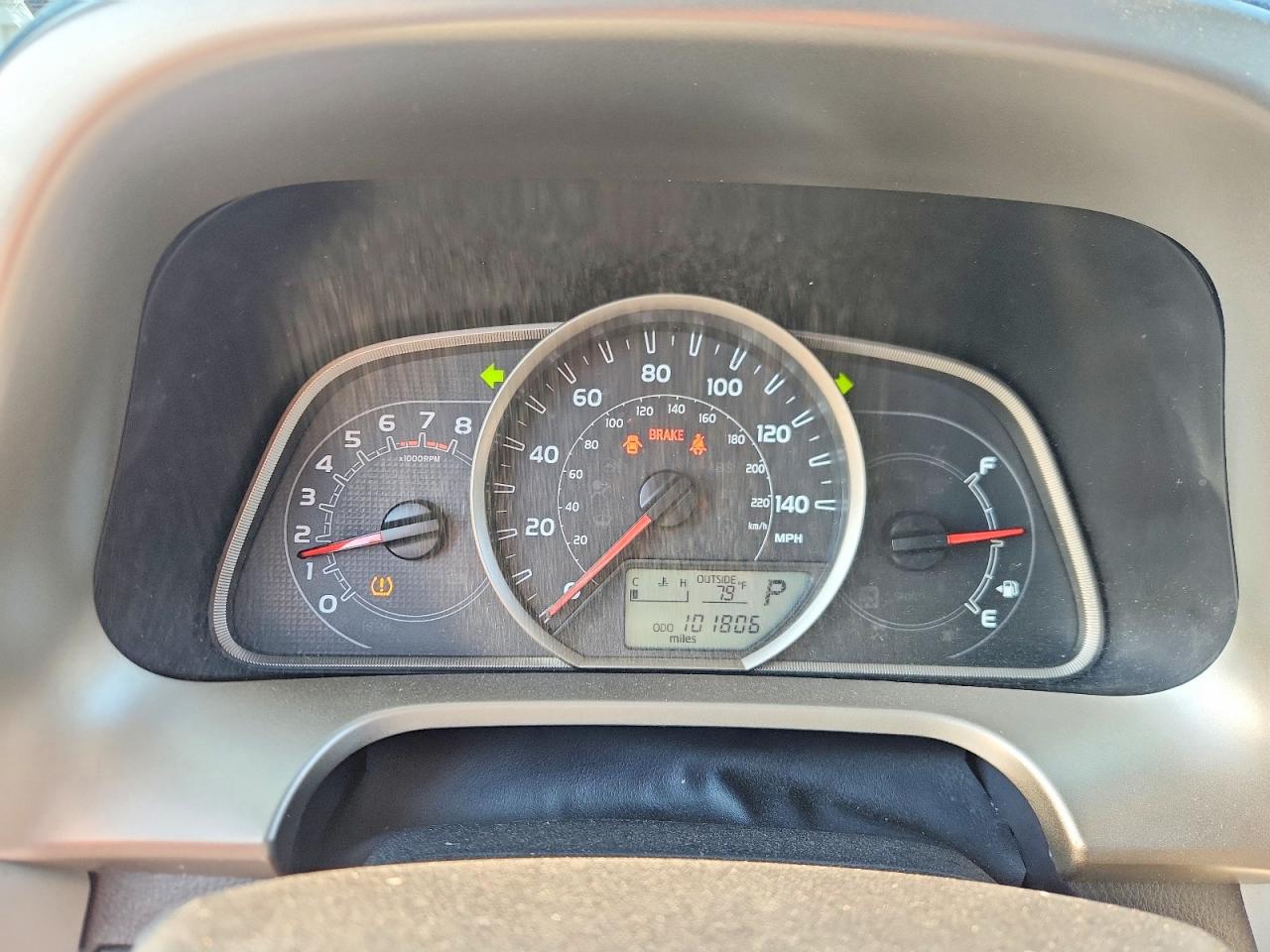 2013 Toyota Rav4 Le Silver vin: 2T3BFREV2DW063666
