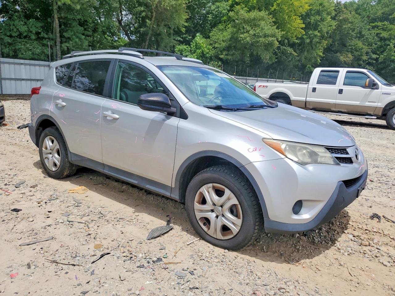 2013 Toyota Rav4 Le Silver vin: 2T3BFREV2DW064638