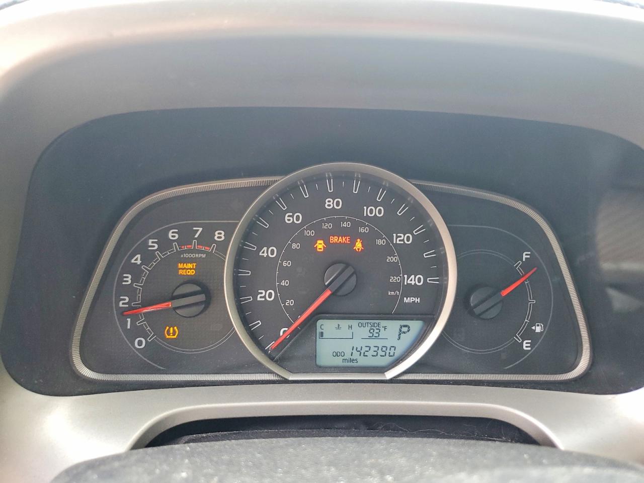 2013 Toyota Rav4 Le Silver vin: 2T3BFREV2DW064638