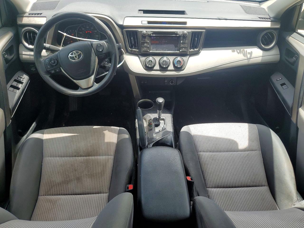 2013 Toyota Rav4 Le Silver vin: 2T3BFREV2DW064638