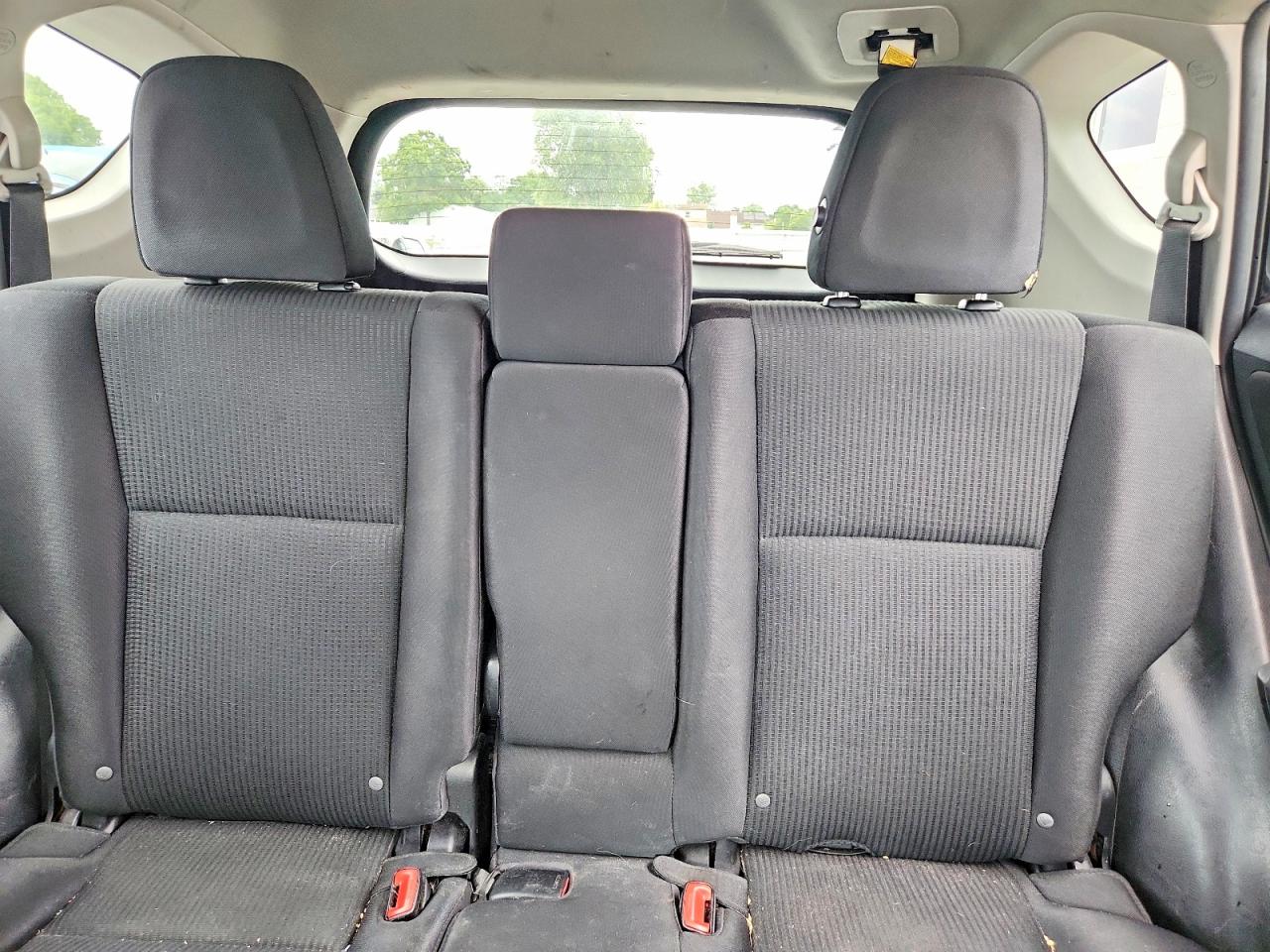 2015 Toyota Rav4 Le Black vin: 2T3BFREV2FW239649
