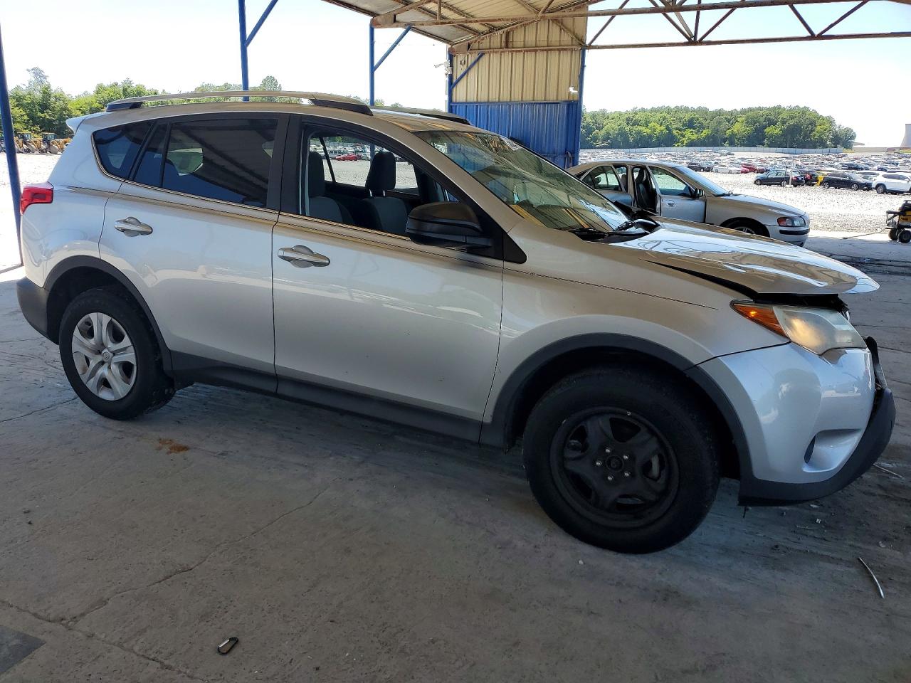 2015 Toyota Rav4 Le Silver vin: 2T3BFREV2FW356437