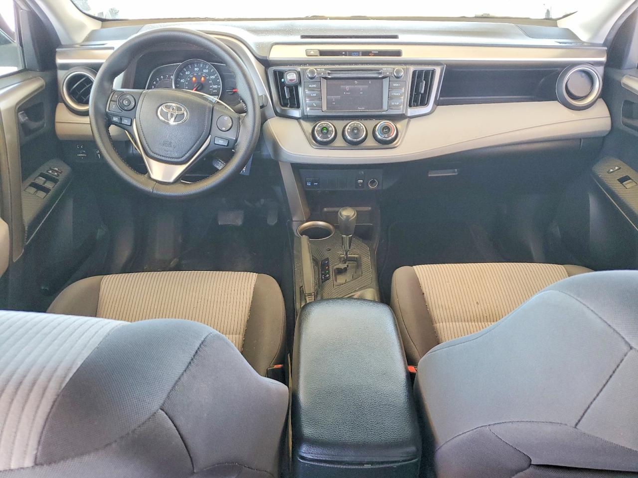 2015 Toyota Rav4 Le Silver vin: 2T3BFREV2FW356437