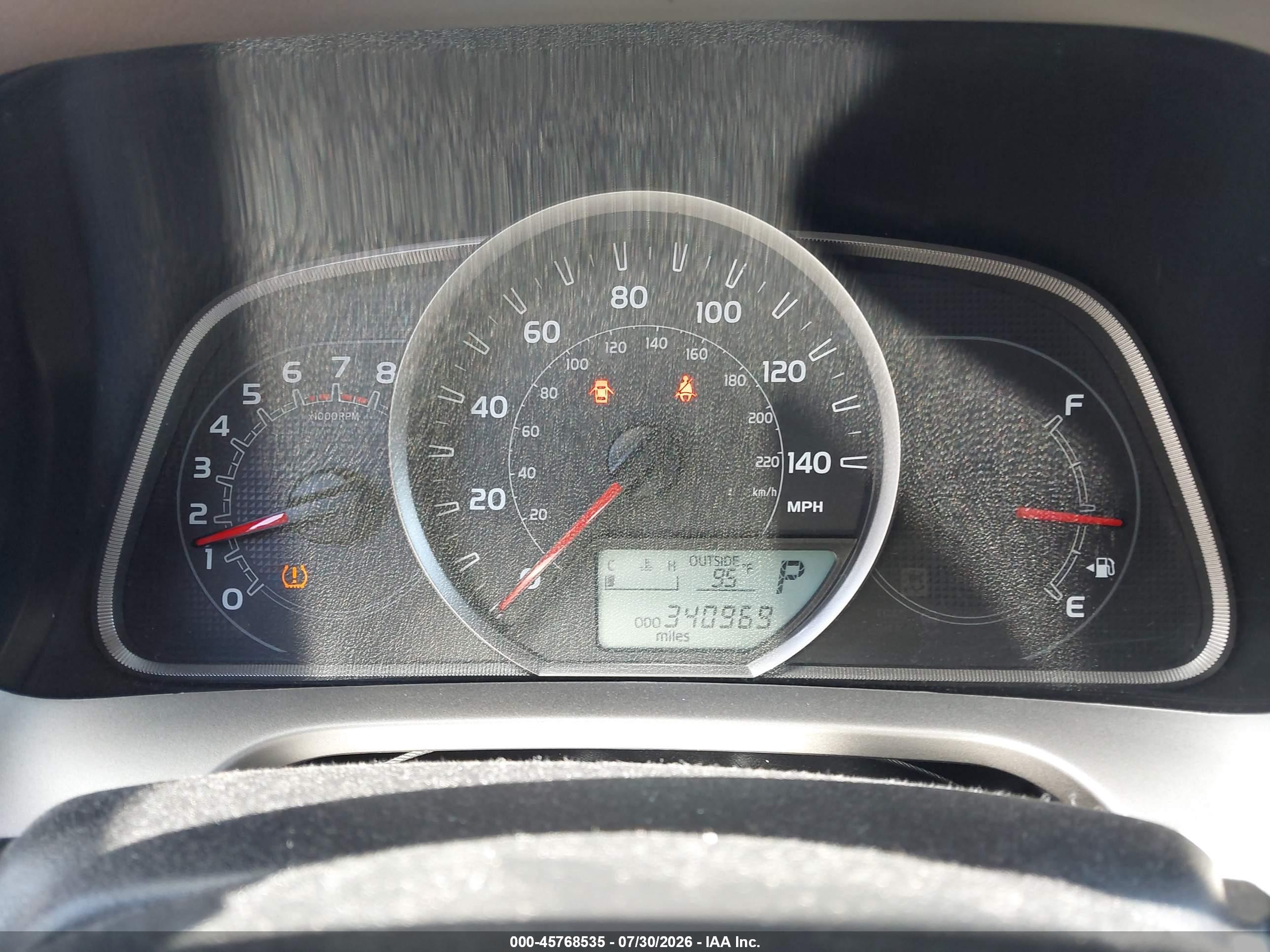 2015 Toyota Rav4 Le Белый vin: 2T3BFREV2FW361783