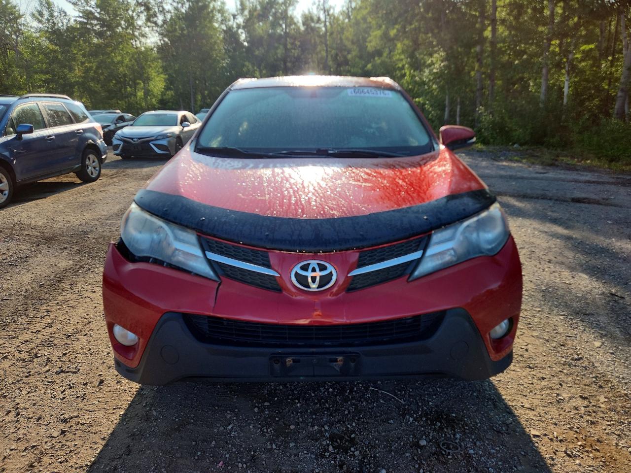 2015 Toyota Rav4 Le Red vin: 2T3BFREV2FW363081
