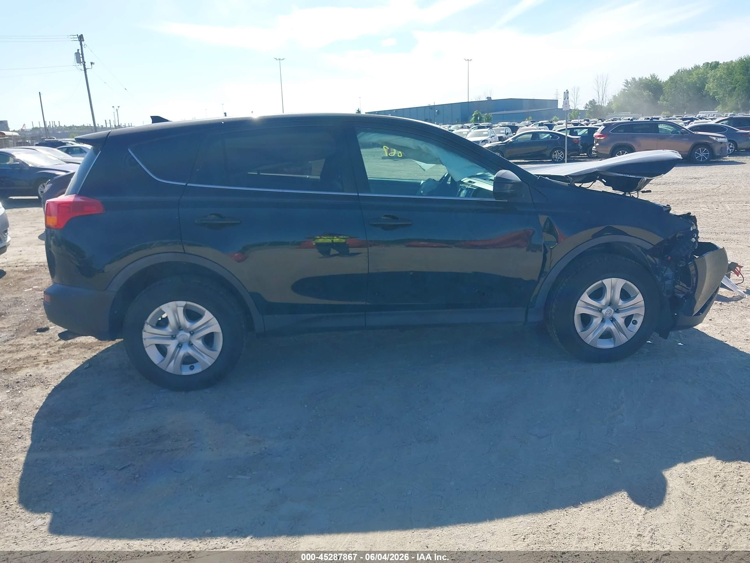 2015 Toyota Rav4 Le Black vin: 2T3BFREV2FW376719