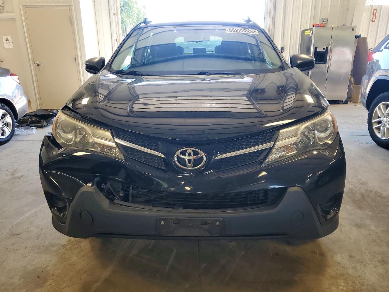 2015 Toyota Rav4 Le Black vin: 2T3BFREV2FW408424