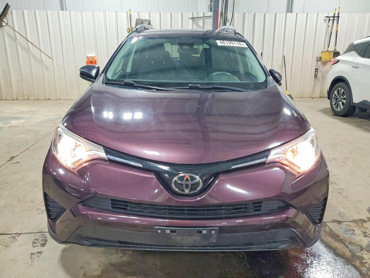 2017 Toyota Rav4 Le Purple vin: 2T3BFREV2HW637222
