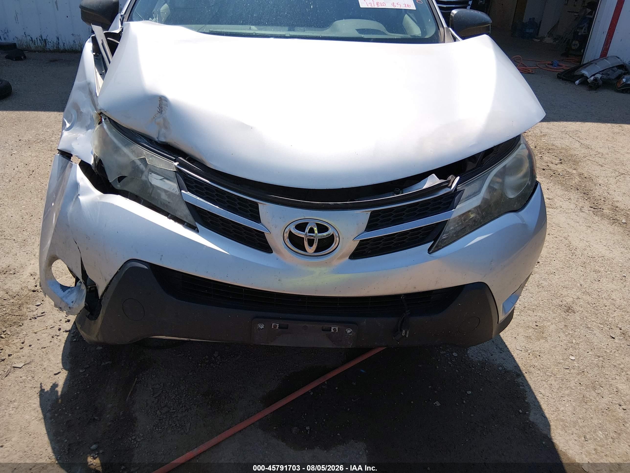 2013 Toyota Rav4 Le Silver vin: 2T3BFREV3DW017585