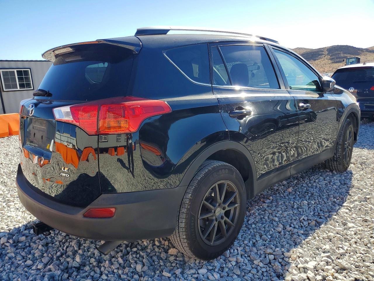 2013 Toyota Rav4 Le Black vin: 2T3BFREV3DW043393