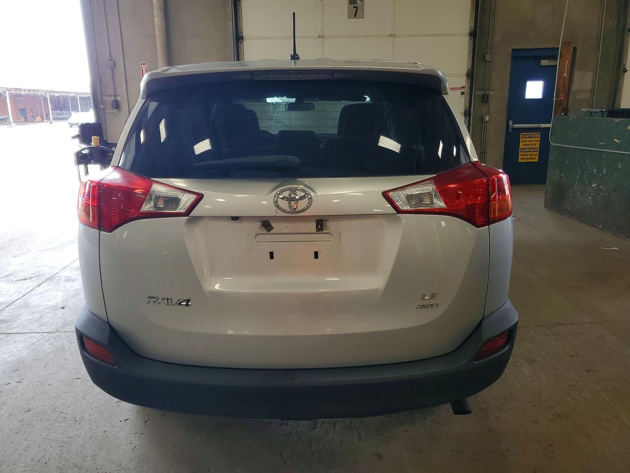 2013 Toyota Rav4 Le Silver vin: 2T3BFREV3DW057732