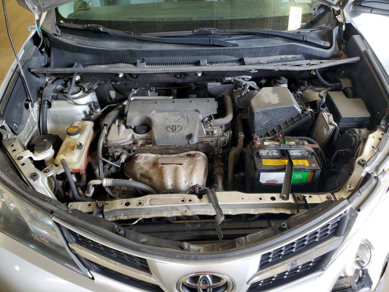 2013 Toyota Rav4 Le Silver vin: 2T3BFREV3DW057732