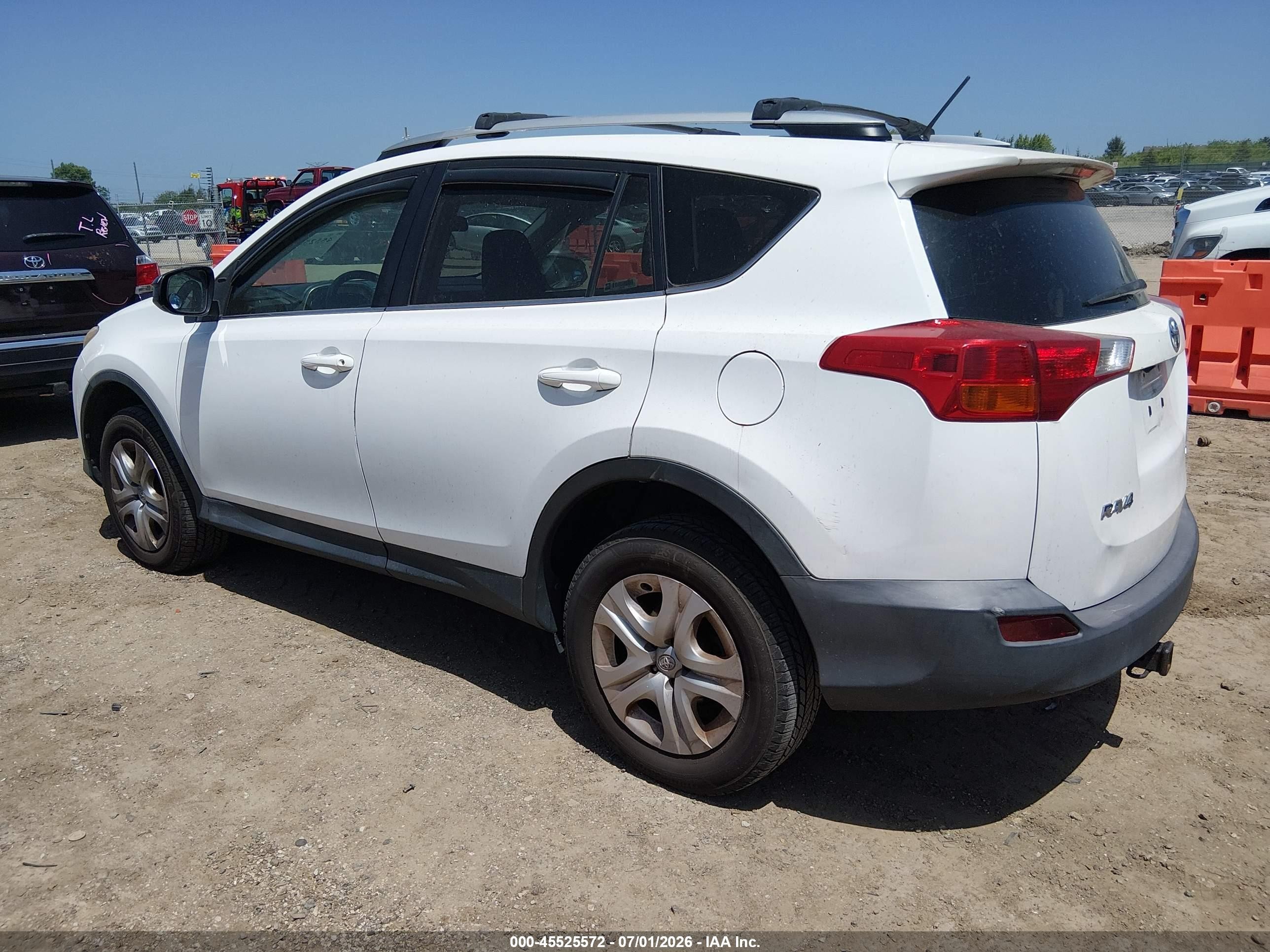 2013 Toyota Rav4 Le White vin: 2T3BFREV3DW058783
