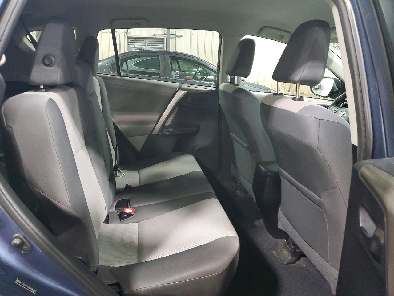 2013 Toyota Rav4 Le Blue vin: 2T3BFREV3DW096238