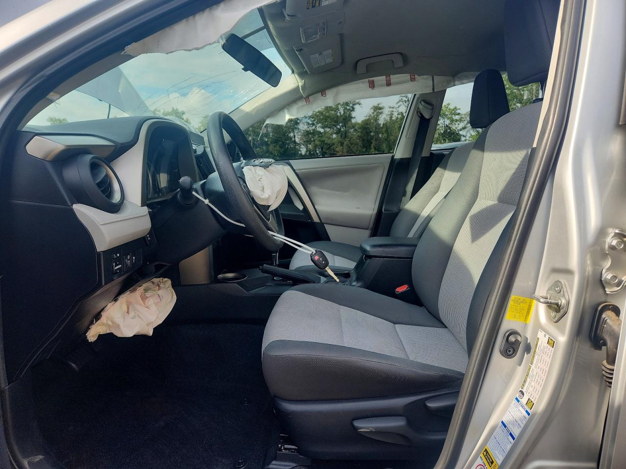 2013 Toyota Rav4 Le Silver vin: 2T3BFREV3DW101261