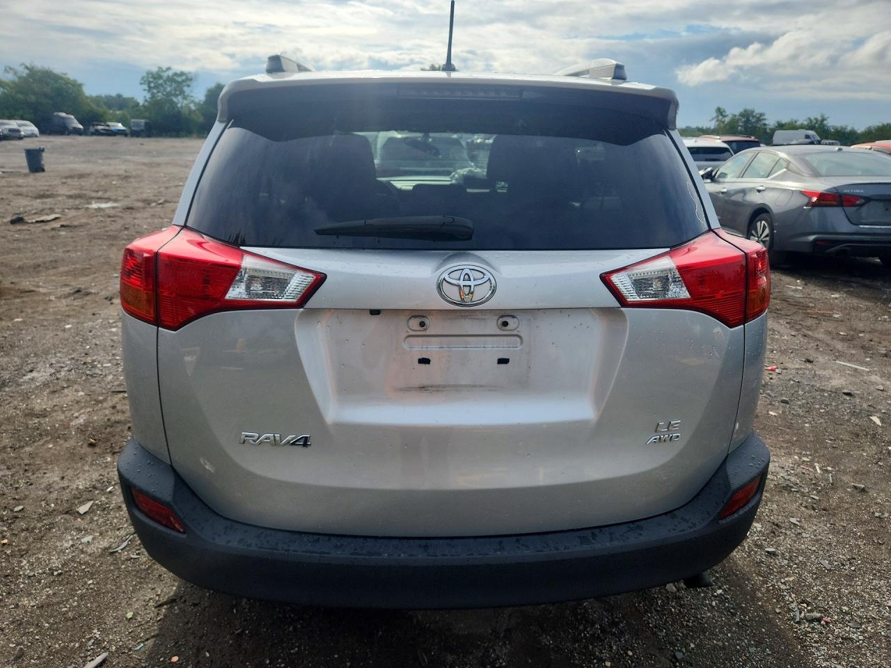 2013 Toyota Rav4 Le Silver vin: 2T3BFREV3DW101261