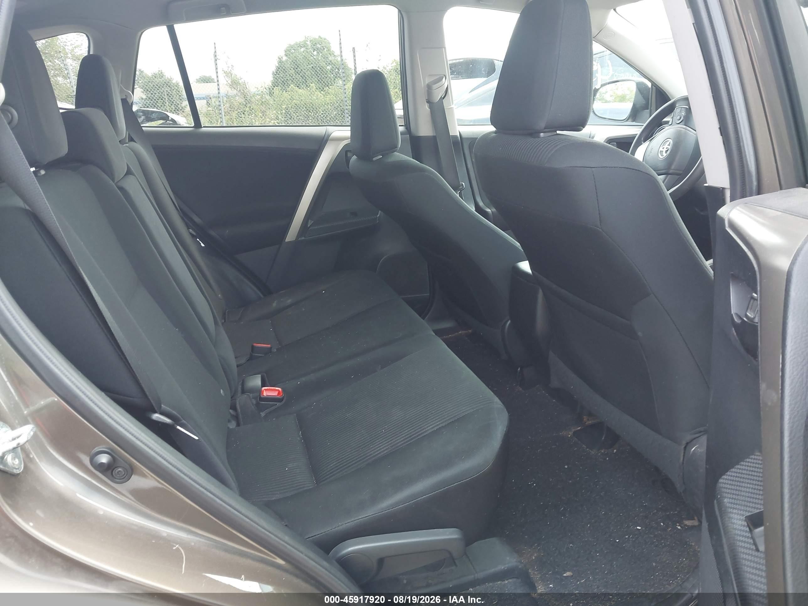 2014 Toyota Rav4 Le Brown vin: 2T3BFREV3EW145715