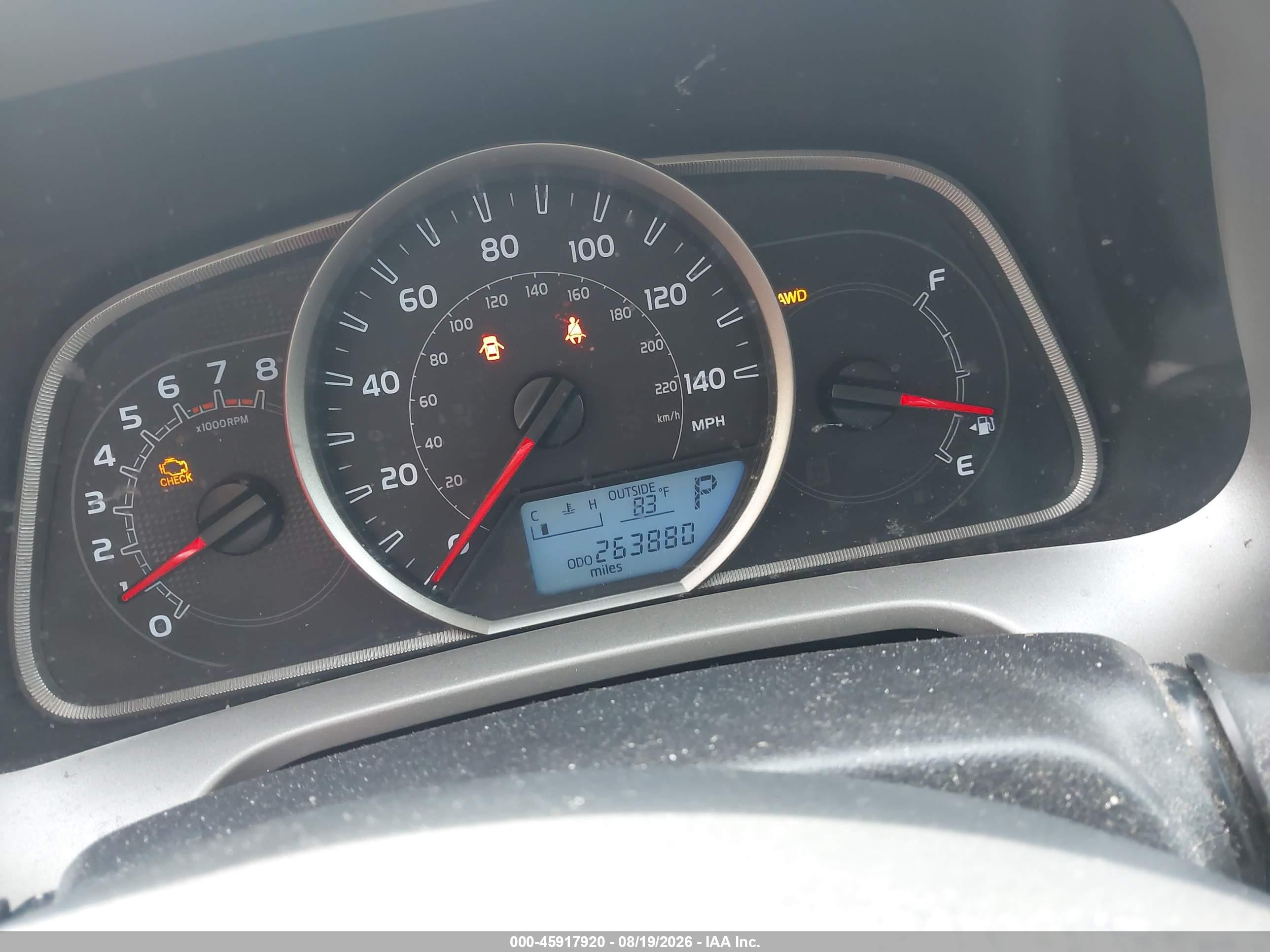 2014 Toyota Rav4 Le Brown vin: 2T3BFREV3EW145715