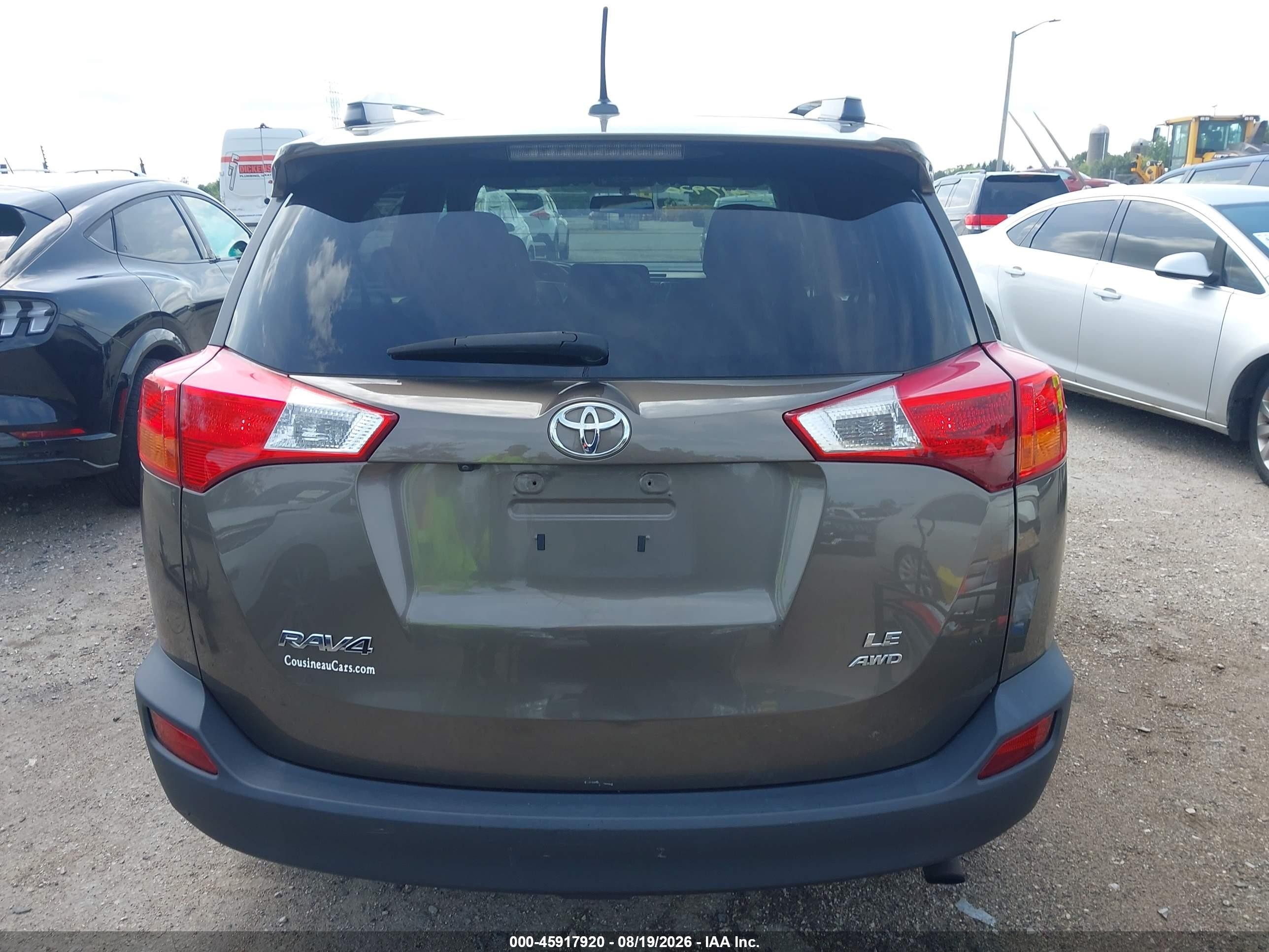 2014 Toyota Rav4 Le Brown vin: 2T3BFREV3EW145715