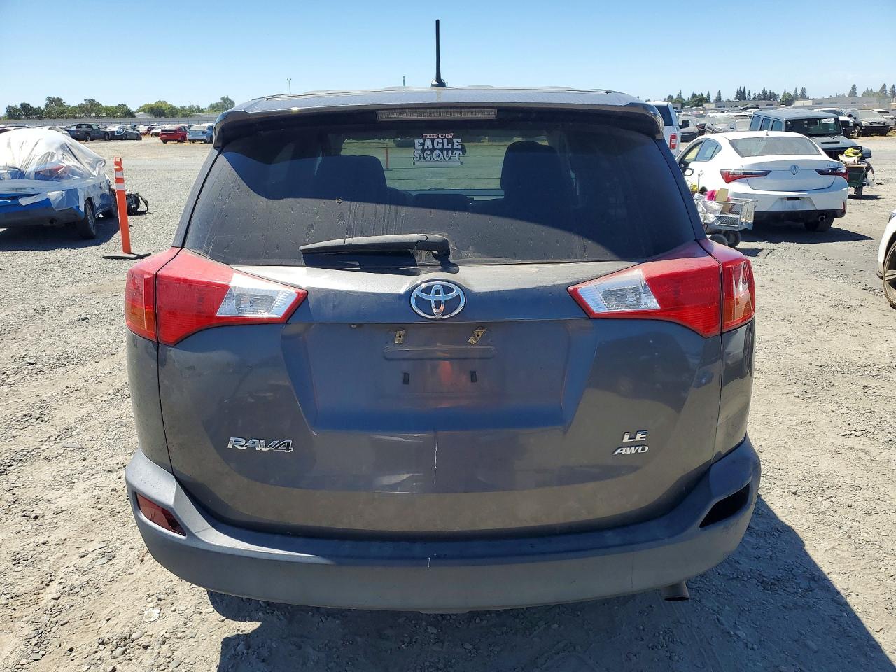 2014 Toyota Rav4 Le Silver vin: 2T3BFREV3EW217562